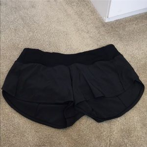 Lululemon size 6 shorts